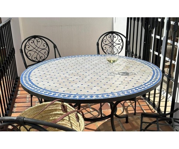 mesa marroquí de mosaico 1,20 cora beige y cabuchón blue light