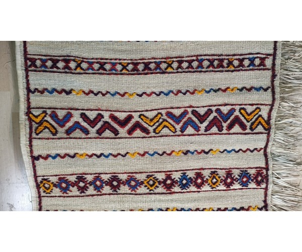 Alfombra marroquí de Rafia con lana bordada Marrakech 1,65 m*1,10 m