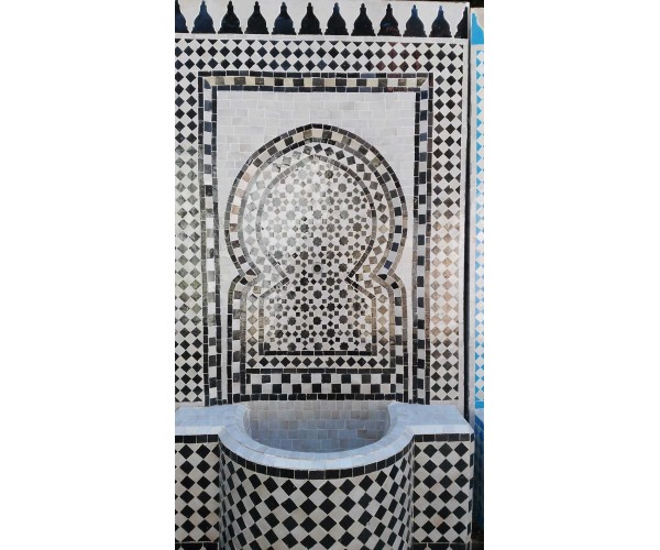 Fuente  de mosaico árabe 1,50  beige y negra